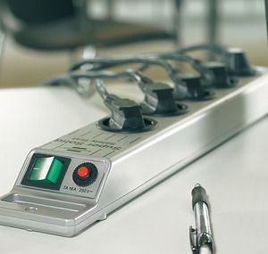 Brennenstuhl Extension cord Super-Solid 8 sockets 2.5m HO5VV-F 3x1.5, with switch, silver 1153340118 | Elektrika.lv