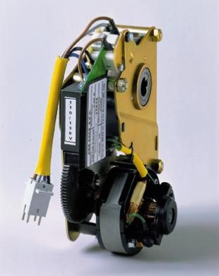 ABB E1/6 220-250VAC/DC Geared Motor Device 1SDA038324R1 | Elektrika.lv