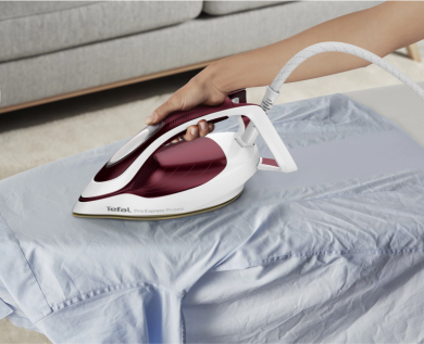 Tefal TEFAL | Ironing System Pro Express Protect | GV9220E0 | 2600 W | 1.8 L | Auto power off | Vertical steam function | Calc-clean function | Red GV9220E0