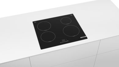 BOSCH Bosch | PUE611BB6E Series 4 | Hob | Induction | Number of burners/cooking zones 4 | Touch | Timer | Black PUE611BB6E