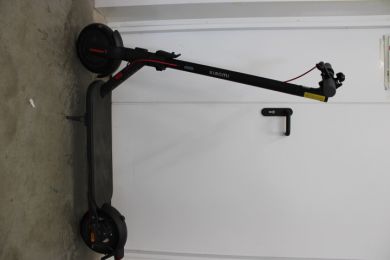 Xiaomi SALE OUT. Xiaomi Electric Scooter 4 Lite EU | SALE OUT. Xiaomi Electric Scooter 4 Lite EU | 300 W | 25 km/h | 8.5 " | 6 month(s) | Black | DEMO, MISSING INNER PACKAGING BHR7109EUSO