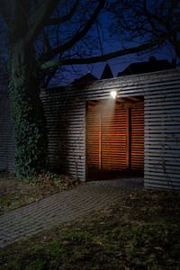 LEDVANCE LED Floodlight with sensor, white ENDURA&reg; PRO FLOOD SENSOR 15W 4000K 1500Lm IP55 IK05 840 WT 4058075228788 | Elektrika.lv