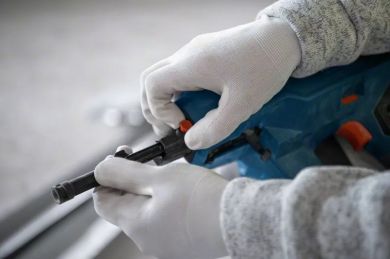 BOSCH Cordless concrete nailer GNB 18V-38 2x4.0Ah ProC , GAL 18V-40, XL-Boxx 06019L7002 | Elektrika.lv