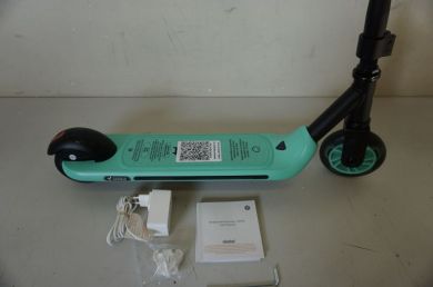 Segway SALE OUT. DEMO,USED Ninebot by Segway eKickscooter ZING A6, Black/Green  Segway | 23 month(s) AA.00.0011.62SO