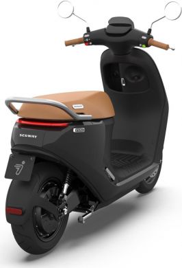 Segway Elektriskais motorolleris Ninebot E125S, melns AA.50.0009.60 | Elektrika.lv