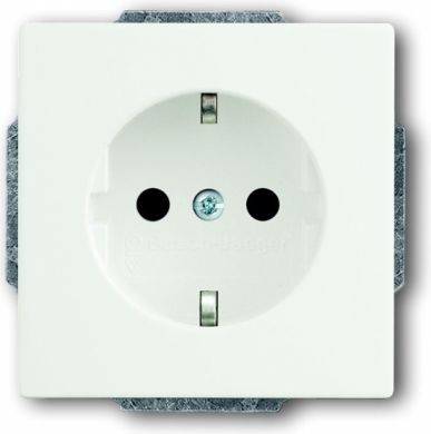 ABB Socket outlet, white FutureMattWhite 20EUC-884 2CKA002011A6208 | Elektrika.lv