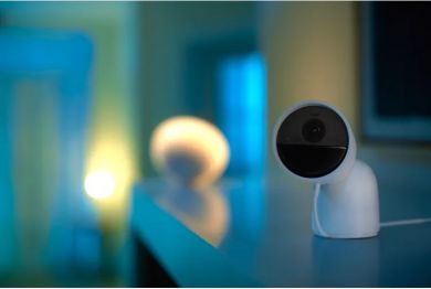 Philips Hue Secure Camera with stand white, wired, 1080P 929003562704 | Elektrika.lv