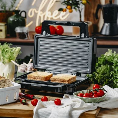 ADLER Adler Sandwich maker 2 in 1 | AD 3073 | 1000 W | Number of plates 2 | Stainless Steel/Black AD 3073