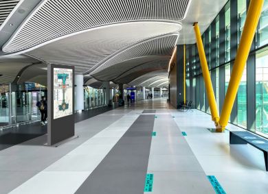  EDBAK Floor stand | IDS09.55 Indoor Public Display Totem | 55 " | Black IDS09.55