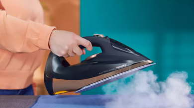 Philips Philips | DST7510/80 | Steam Iron | 3200 W | Water tank capacity 300 ml | Continuous steam 55 g/min | Steam boost performance 260 g/min | Blue/Gold DST7510/80