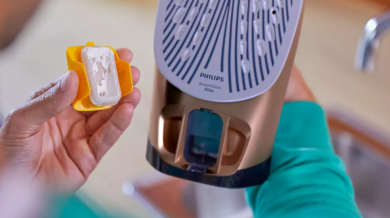 Philips Philips | DST7510/80 | Steam Iron | 3200 W | Water tank capacity 300 ml | Continuous steam 55 g/min | Steam boost performance 260 g/min | Blue/Gold DST7510/80