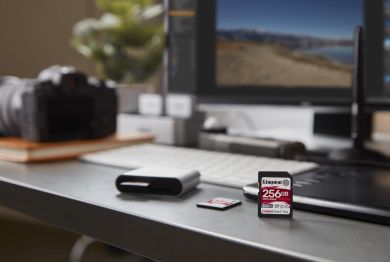 Kingston MEMORY SDXC 256GB C10/SDR2/256GB KINGSTON SDR2/256GB | Elektrika.lv