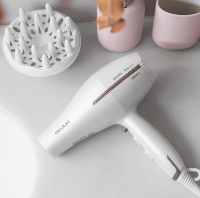 Cecotec Cecotec Hair Dryer | IoniCare 5300 Maxi Aura | 2200 W | Number of temperature settings 3 | Ionic function | Diffuser nozzle | White 4202