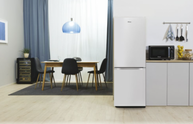 Candy Candy | Refrigerator | CCG1L314EW | Energy efficiency class E | Free standing | Combi | Height 144 cm | Fridge net capacity 109 L | Freezer net capacity 48 L | 39 dB | White CCG1L314EW