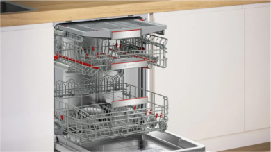 BOSCH Dishwasher | SMV8YCX02E | Built-in | Width 60 cm | Number of place settings 14 | Number of programs 8 | Energy efficiency class A | Display | AquaStop function | White SMV8YCX02E